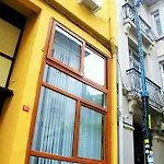 Carme 2 Aparthotel Istanboel
