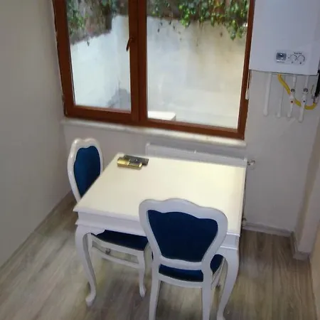 Hotel apartamentowy Carme 2 3*