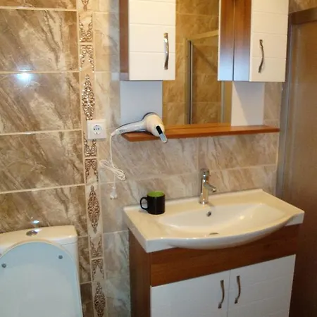 Carme 2 Hotel apartamentowy 3*