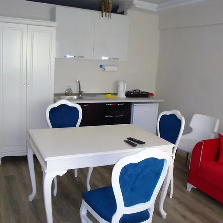 Carme 2 Hotel apartamentowy 3*