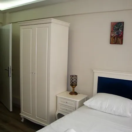 Lejlighedshotel Carme 2 3*