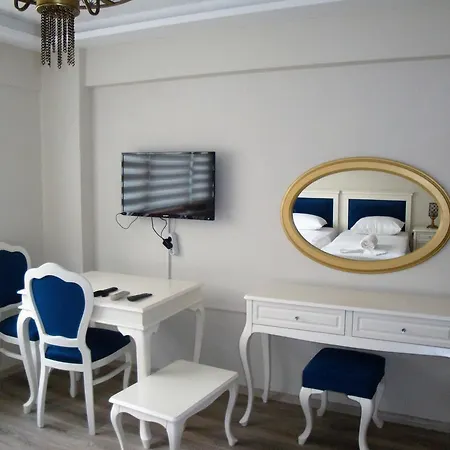 Carme 2 Apart-hotel 3*