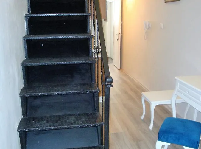 Apart-hotel Carme 2 3*